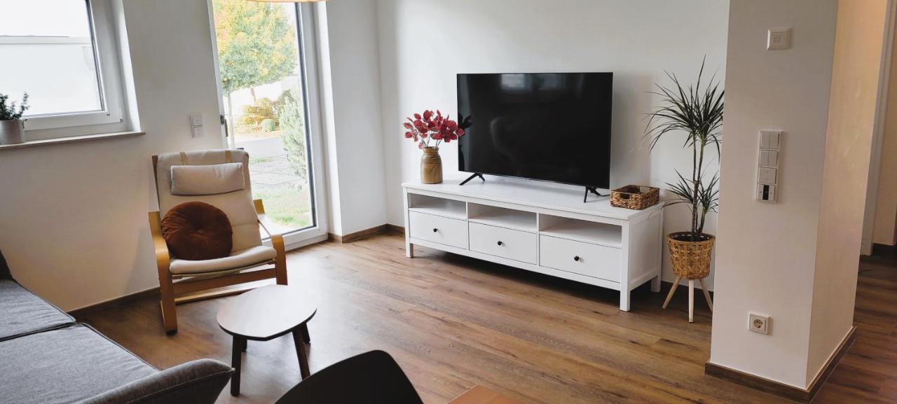 Apartament Wine & Hike Wincheringen Zewnętrze zdjęcie