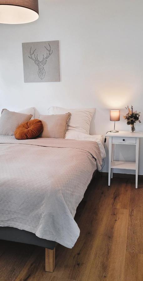Apartament Wine & Hike Wincheringen Zewnętrze zdjęcie